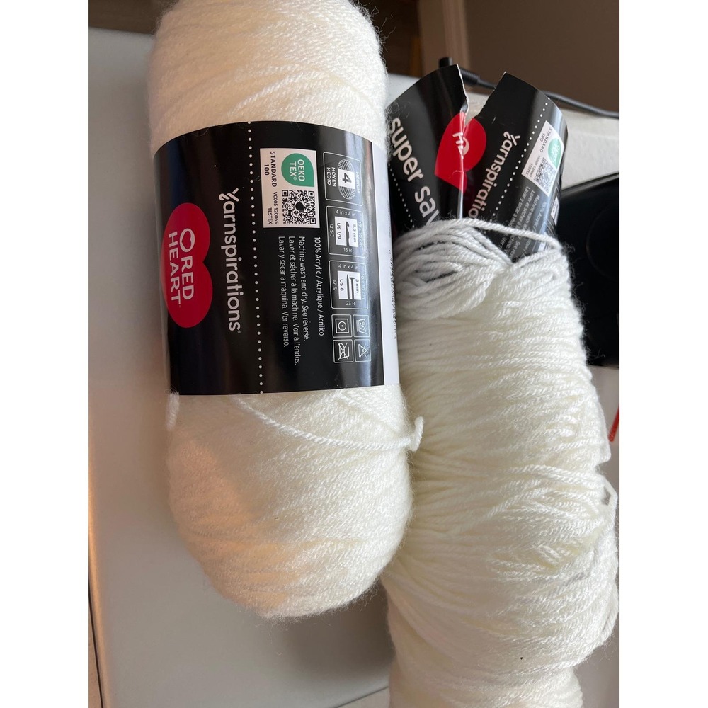 Red Heart Super Saver Yarn Soft White 0316 Medium 4 Acrylic 2 Skeins